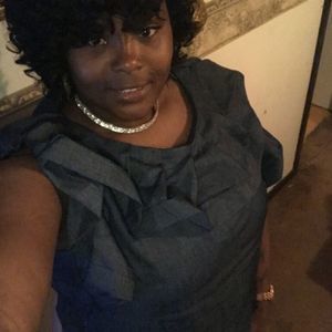 Meet your Posher, Theresa